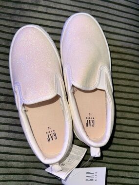 GAP Kids White Glitter Slip-On Sneakers NWT
